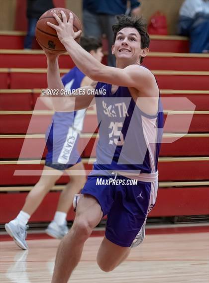 Thumbnail 3 in Shasta vs Rancho Cotate (Rose City Basketball Tournament) photogallery.