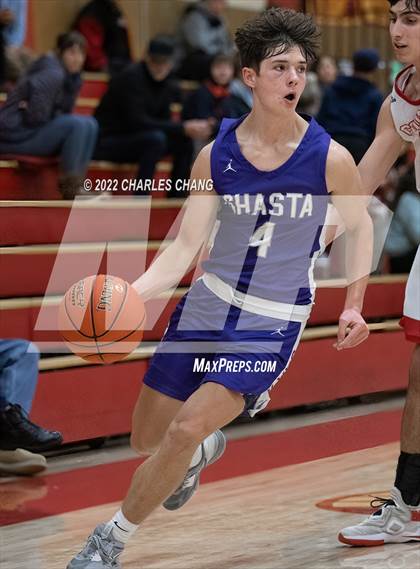 Thumbnail 1 in Shasta vs Rancho Cotate (Rose City Basketball Tournament) photogallery.