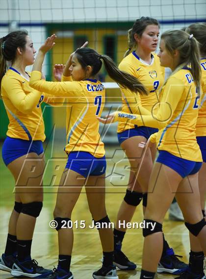 Thumbnail 2 in Flintridge Sacred Heart vs. Clovis (Durango Fall Classic) photogallery.