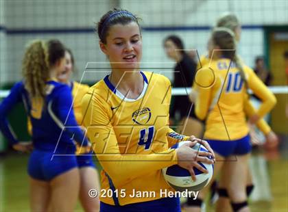 Thumbnail 3 in Flintridge Sacred Heart vs. Clovis (Durango Fall Classic) photogallery.