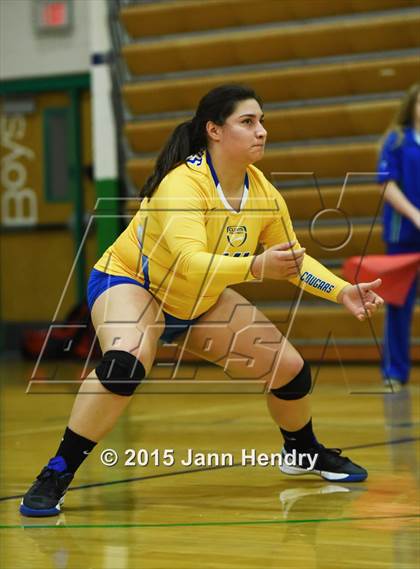 Thumbnail 2 in Flintridge Sacred Heart vs. Clovis (Durango Fall Classic) photogallery.