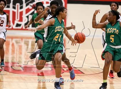 Thumbnail 2 in DeSoto @ Cedar Hill photogallery.