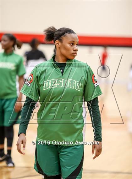 Thumbnail 1 in DeSoto @ Cedar Hill photogallery.