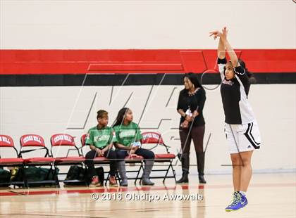 Thumbnail 3 in DeSoto @ Cedar Hill photogallery.