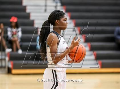 Thumbnail 1 in DeSoto @ Cedar Hill photogallery.