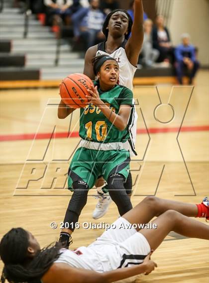 Thumbnail 1 in DeSoto @ Cedar Hill photogallery.