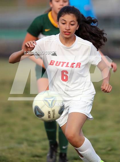 Thumbnail 3 in Butler @ Independence photogallery.