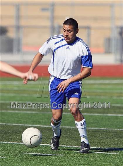 Thumbnail 3 in Highlands vs. Adamson (Marcus Classic)  photogallery.