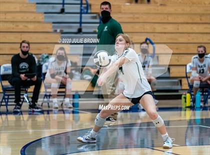 Thumbnail 3 in Fishers vs Zionsville (IHSAA 4A Sectional Semifinal) photogallery.