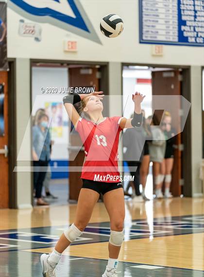 Thumbnail 2 in Fishers vs Zionsville (IHSAA 4A Sectional Semifinal) photogallery.