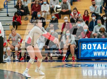 Thumbnail 1 in Fishers vs Zionsville (IHSAA 4A Sectional Semifinal) photogallery.