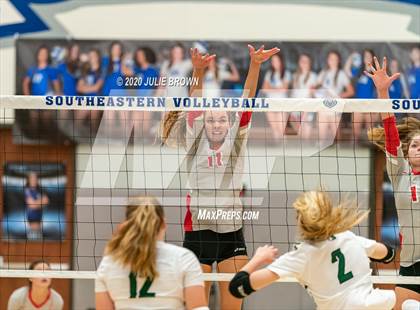 Thumbnail 3 in Fishers vs Zionsville (IHSAA 4A Sectional Semifinal) photogallery.