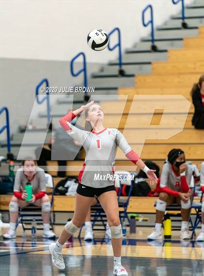 Thumbnail 1 in Fishers vs Zionsville (IHSAA 4A Sectional Semifinal) photogallery.