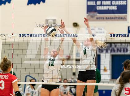 Thumbnail 3 in Fishers vs Zionsville (IHSAA 4A Sectional Semifinal) photogallery.