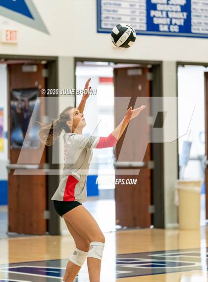 Thumbnail 1 in Fishers vs Zionsville (IHSAA 4A Sectional Semifinal) photogallery.