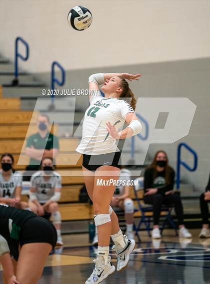Thumbnail 1 in Fishers vs Zionsville (IHSAA 4A Sectional Semifinal) photogallery.
