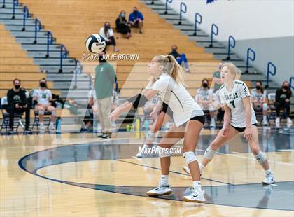Thumbnail 2 in Fishers vs Zionsville (IHSAA 4A Sectional Semifinal) photogallery.