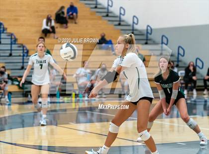 Thumbnail 1 in Fishers vs Zionsville (IHSAA 4A Sectional Semifinal) photogallery.