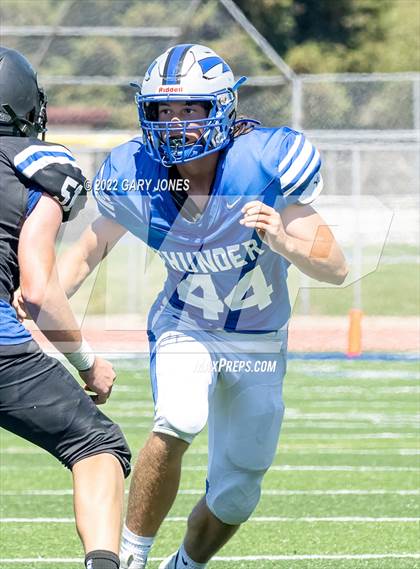 Thumbnail 1 in JV: Capital Christian @ Rocklin photogallery.