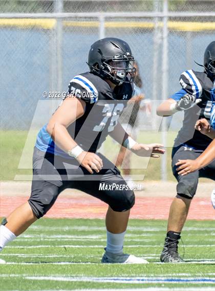 Thumbnail 1 in JV: Capital Christian @ Rocklin photogallery.