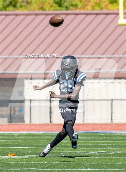 Thumbnail 1 in JV: Capital Christian @ Rocklin photogallery.