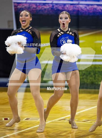 Thumbnail 1 in Grandview CHSAA Spirit Poms photogallery.