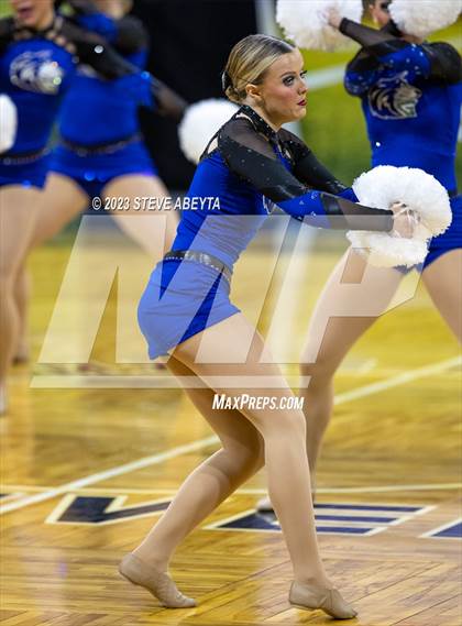 Thumbnail 3 in Grandview CHSAA Spirit Poms photogallery.