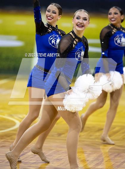 Thumbnail 3 in Grandview CHSAA Spirit Poms photogallery.