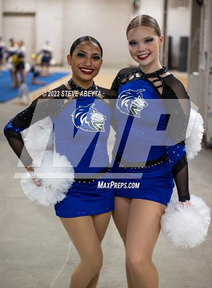 Thumbnail 2 in Grandview CHSAA Spirit Poms photogallery.