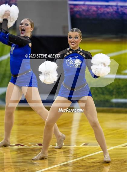 Thumbnail 3 in Grandview CHSAA Spirit Poms photogallery.