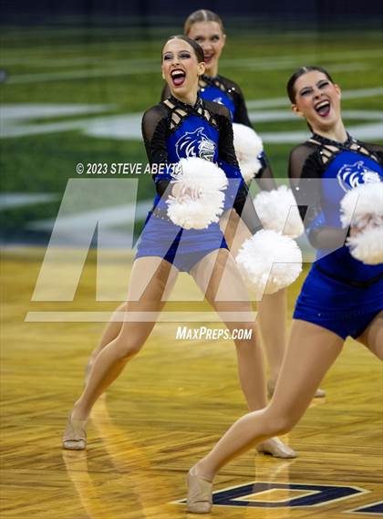 Thumbnail 3 in Grandview CHSAA Spirit Poms photogallery.