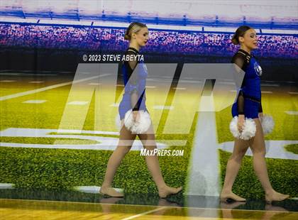 Thumbnail 1 in Grandview CHSAA Spirit Poms photogallery.