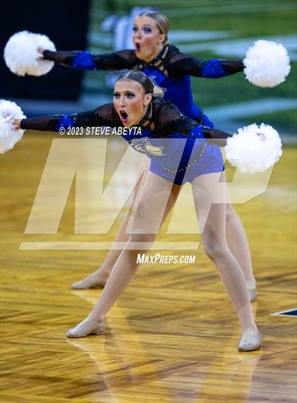 Thumbnail 1 in Grandview CHSAA Spirit Poms photogallery.