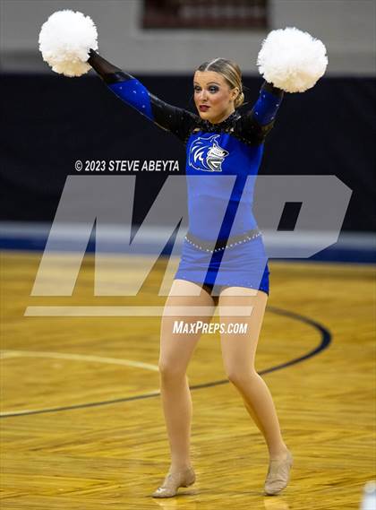 Thumbnail 1 in Grandview CHSAA Spirit Poms photogallery.