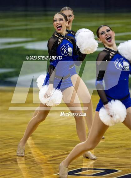 Thumbnail 1 in Grandview CHSAA Spirit Poms photogallery.