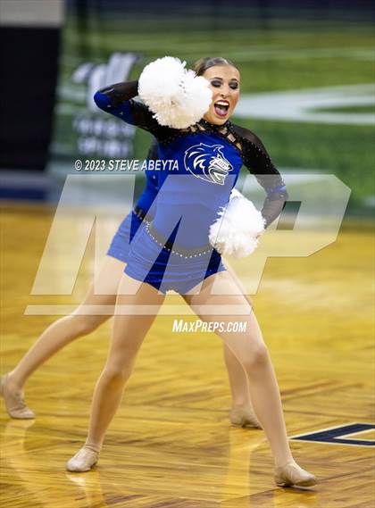 Thumbnail 1 in Grandview CHSAA Spirit Poms photogallery.