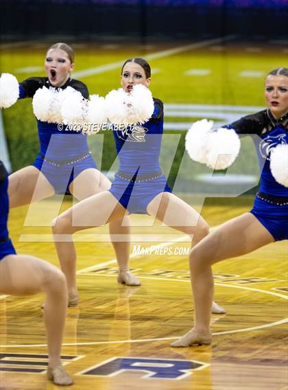 Thumbnail 3 in Grandview CHSAA Spirit Poms photogallery.