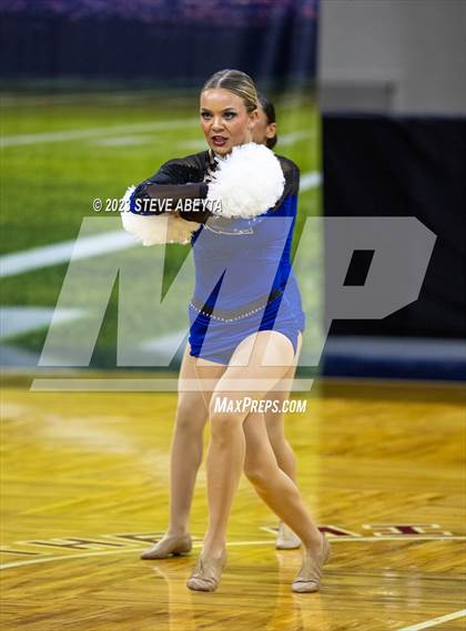 Thumbnail 2 in Grandview CHSAA Spirit Poms photogallery.