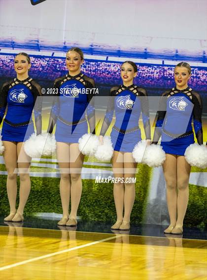 Thumbnail 1 in Grandview CHSAA Spirit Poms photogallery.