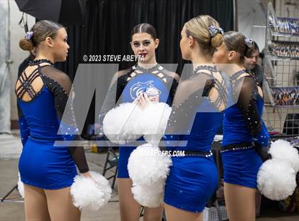 Thumbnail 2 in Grandview CHSAA Spirit Poms photogallery.
