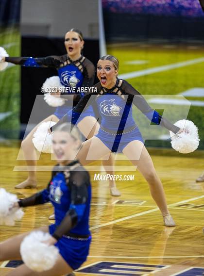 Thumbnail 2 in Grandview CHSAA Spirit Poms photogallery.