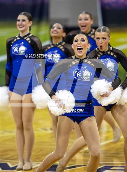 Thumbnail 1 in Grandview CHSAA Spirit Poms photogallery.