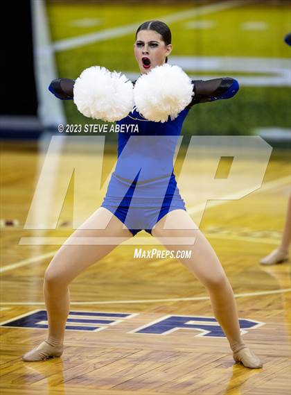 Thumbnail 1 in Grandview CHSAA Spirit Poms photogallery.