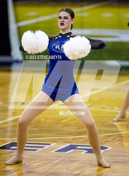 Thumbnail 2 in Grandview CHSAA Spirit Poms photogallery.