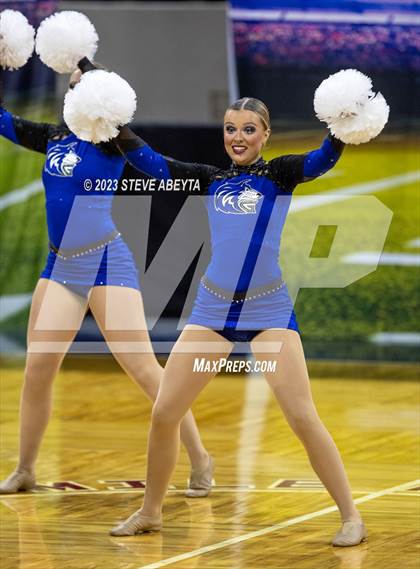 Thumbnail 1 in Grandview CHSAA Spirit Poms photogallery.