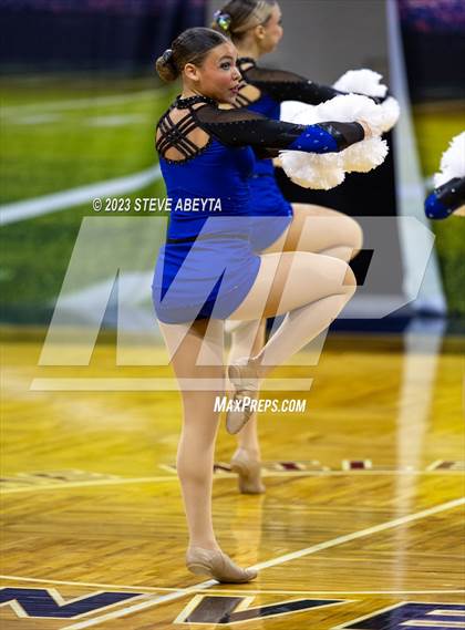 Thumbnail 1 in Grandview CHSAA Spirit Poms photogallery.