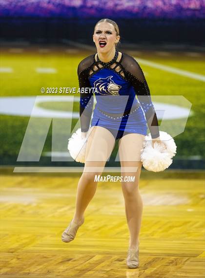 Thumbnail 3 in Grandview CHSAA Spirit Poms photogallery.