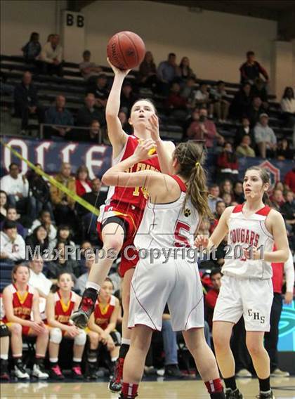 Thumbnail 3 in Carondelet vs. St. Francis (CIF State D1 NorCal Playoffs) photogallery.