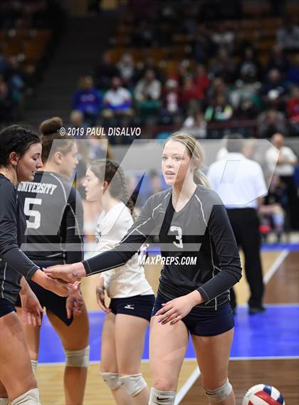Thumbnail 1 in Lamar vs University (CHSAA 3A 3rd Round) photogallery.