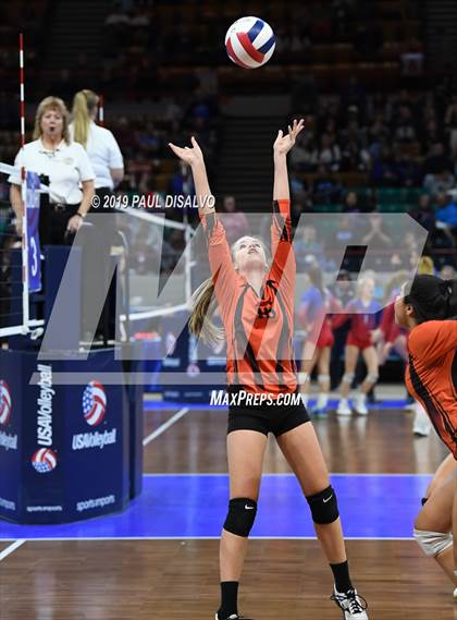 Thumbnail 2 in Lamar vs University (CHSAA 3A 3rd Round) photogallery.